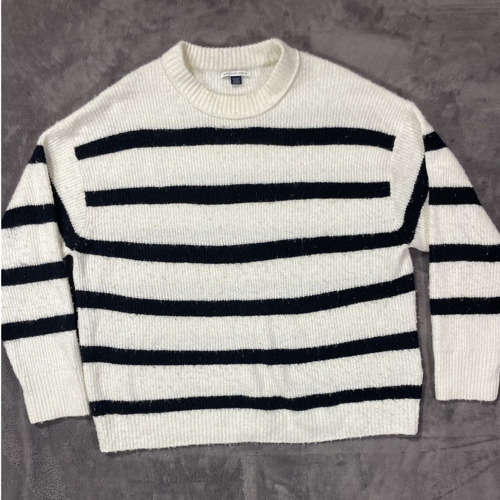 American Eagle Striped Crewneck Sweater XL White Black Oversized Soft Knit